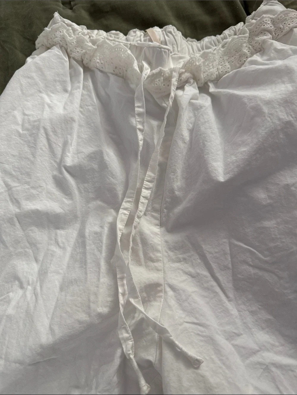 FREE PEOPLE White Balloon Pants Size X-Small EUC